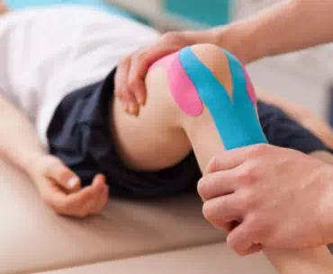 rehabilitacja uszkodzonego kolana